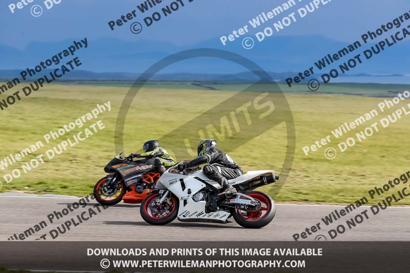 anglesey no limits trackday;anglesey photographs;anglesey trackday photographs;enduro digital images;event digital images;eventdigitalimages;no limits trackdays;peter wileman photography;racing digital images;trac mon;trackday digital images;trackday photos;ty croes